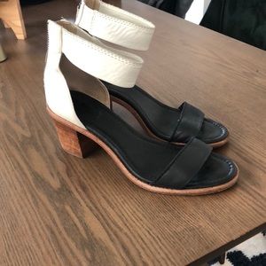 Frye company color block sandals
